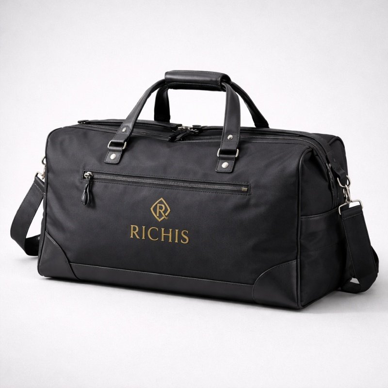 Durable and spacious travel bag, waterproof, with custom branding logo